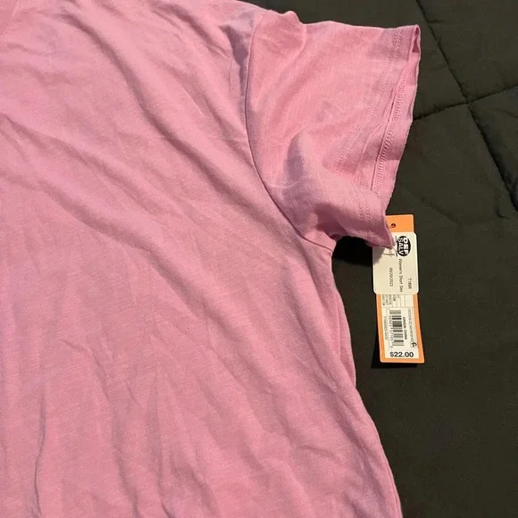 Colsie Boxy Cropped Tee - Picture 9 of 10